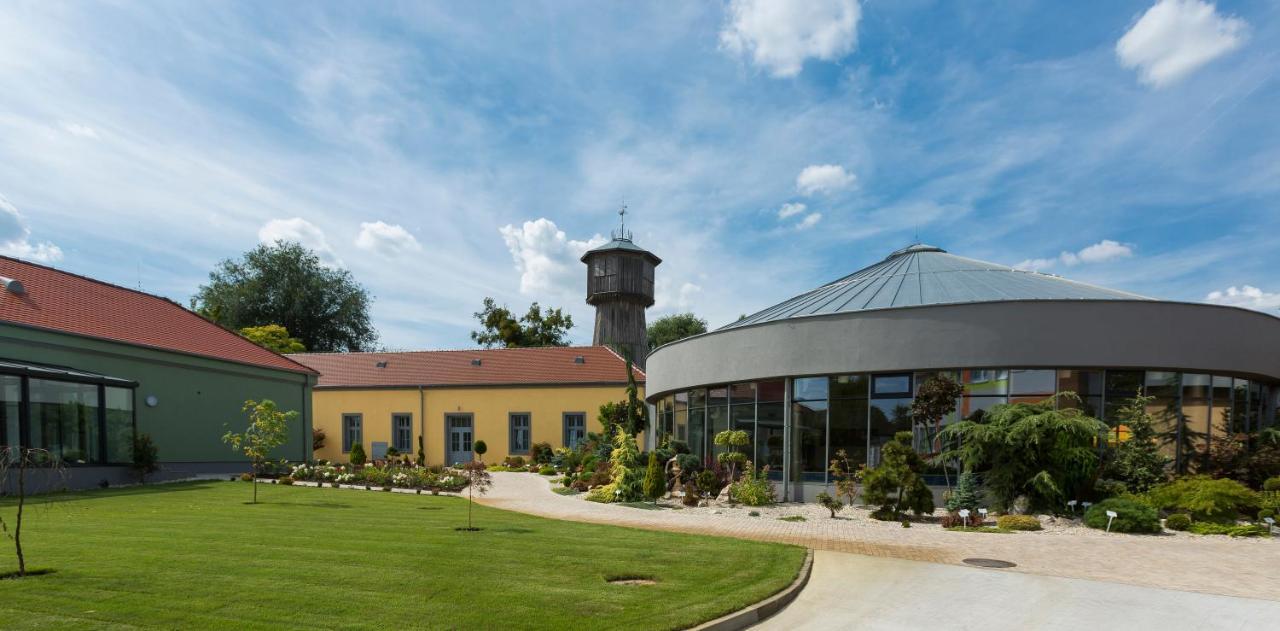 Wellness A Relax Centrum Palarikovo 外观 照片